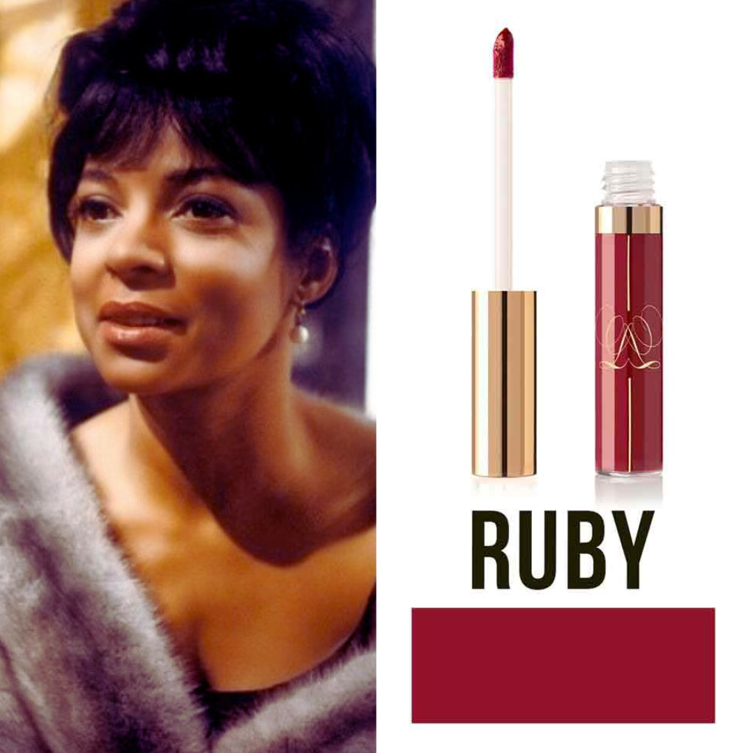 LEGACY DREAM LUXURY LACQUER LIP GLOSS - RUBY